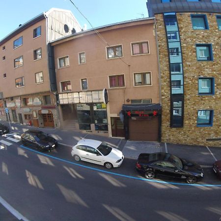 Immodelpas Consuegra 1 Apartment ปาสเดลากาซา ภายนอก รูปภาพ