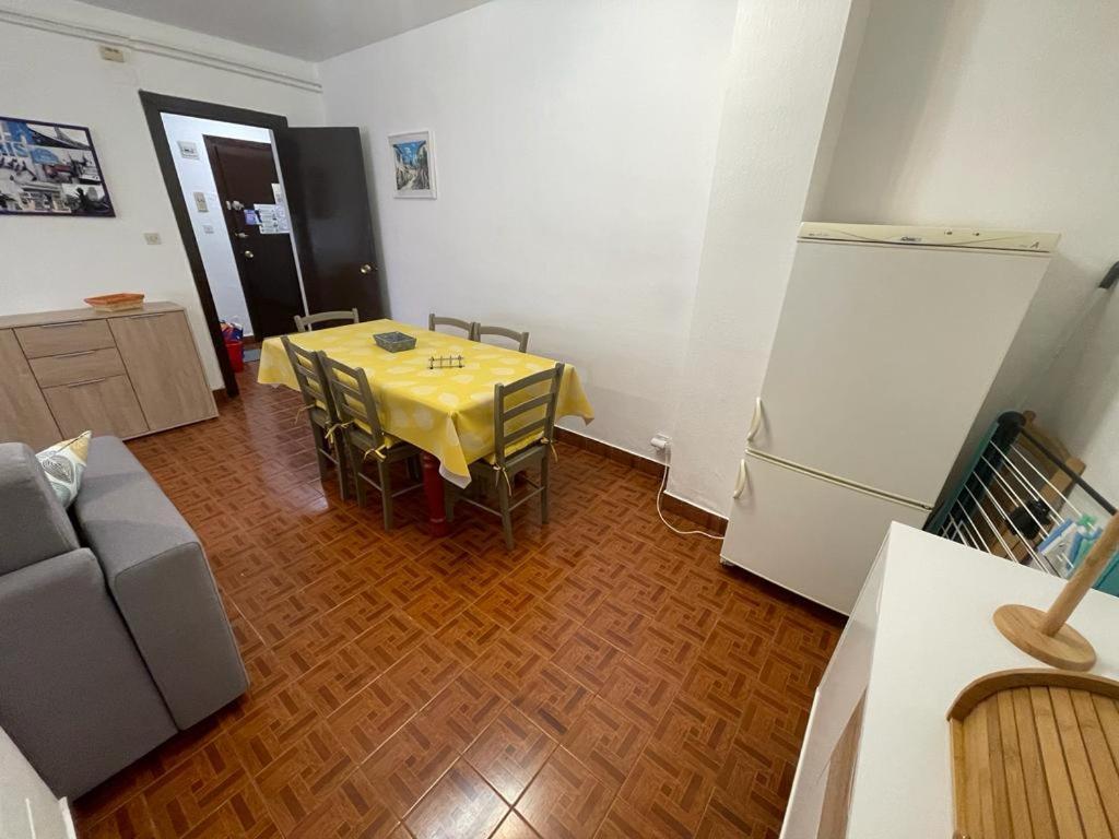 Immodelpas Consuegra 1 Apartment ปาสเดลากาซา ภายนอก รูปภาพ